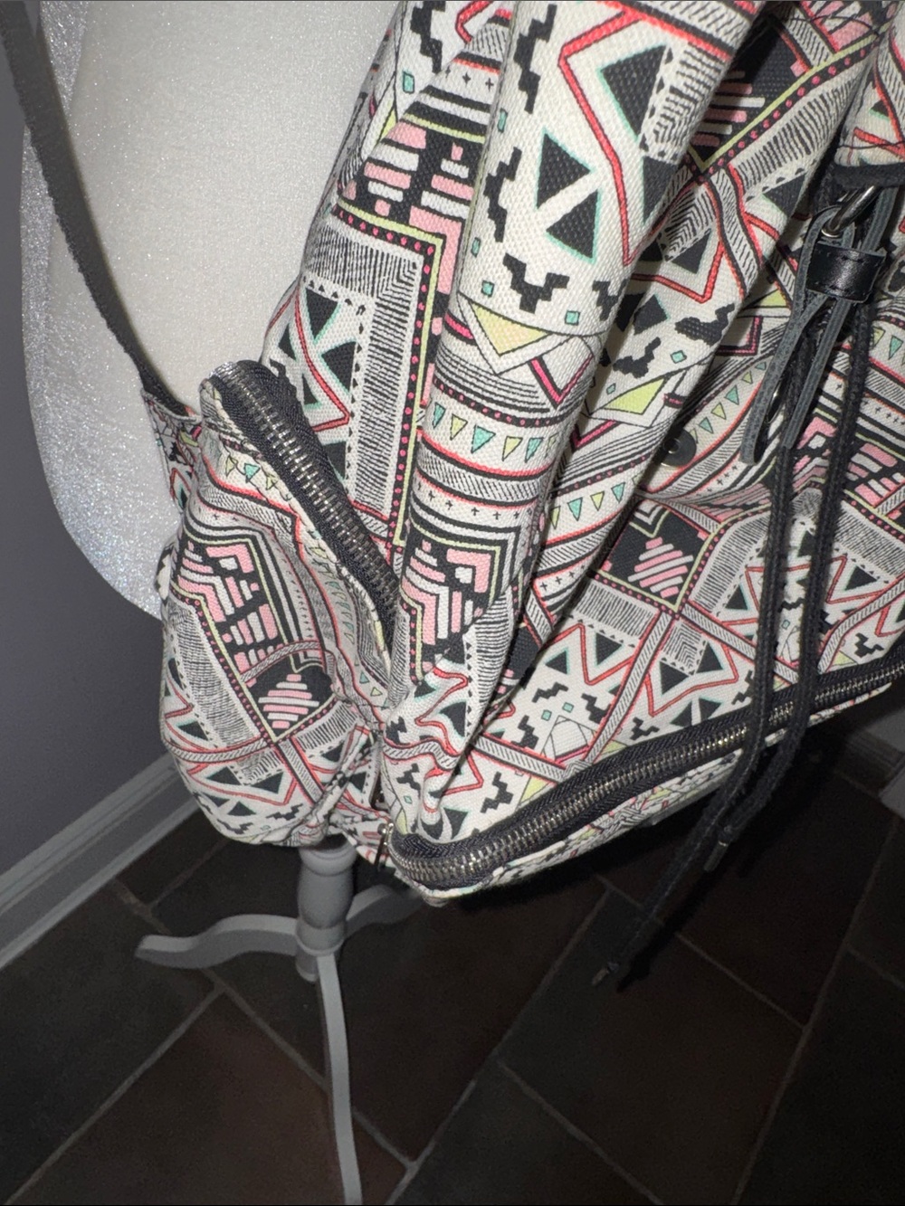 PINK Victorias Secret Patterned Drawstring Backpack - Picture 7 of 8